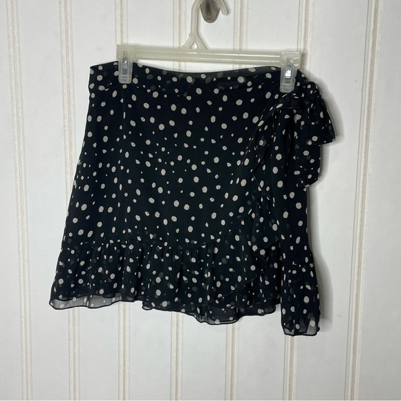 Urban Outfitters Polkadot Mini Skirt 97 - Picture 5 of 10